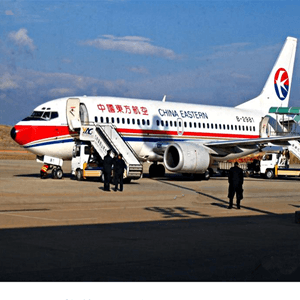 东营胜利机场托运航空快运业稳步发展的原因是什么？